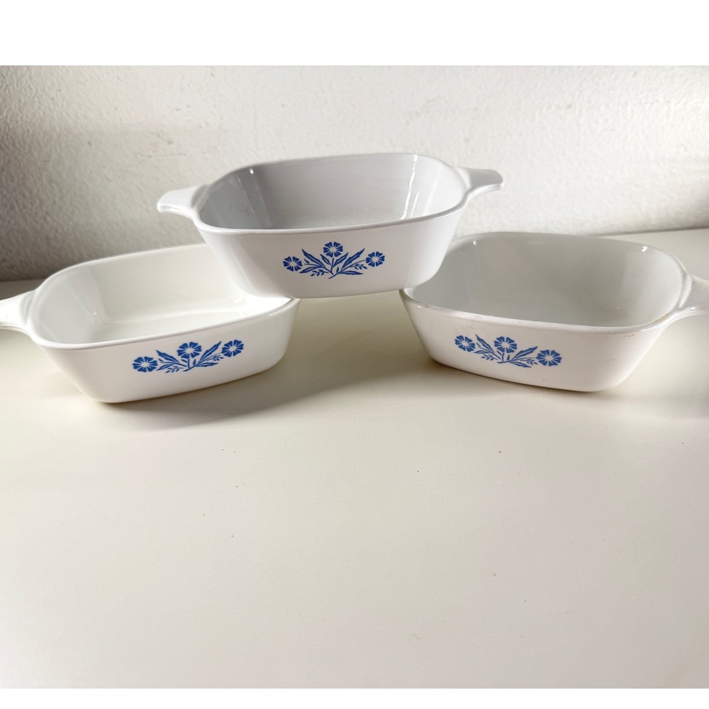 Vintage Corning Ware Blue Cornflower Petite Pan Set of 3 P-41-B P-43-B White